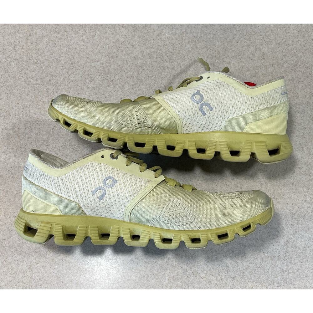 On Cloud Running Helion CloudTec Women’s Size 10 Neon Yellow Sneakers Shoes - Picture 5 of 12